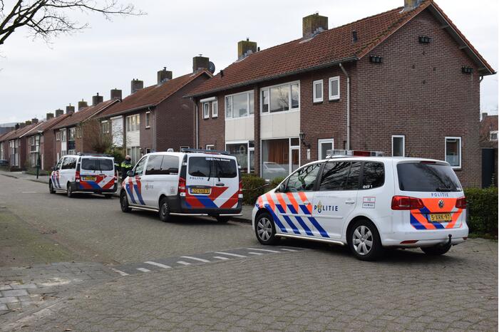 Bewoner overvallen in woning