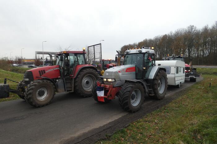 Distributiecentrum Jumbo geblokkeerd door boeren