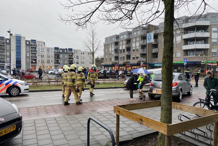 Flinke schade na botsing tussen drie voertuigen