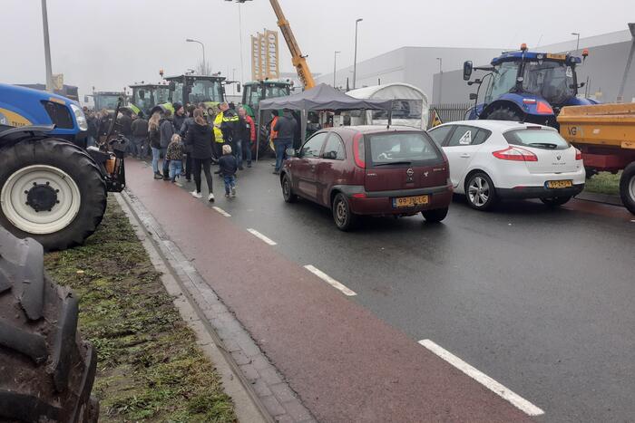 Boze boeren blokkeren Jumbo distributiecentrum