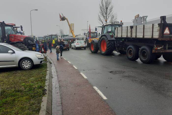 Boze boeren blokkeren Jumbo distributiecentrum
