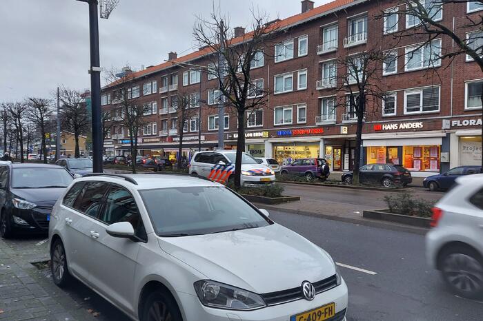 Politie aanwezig door overval op Wibra