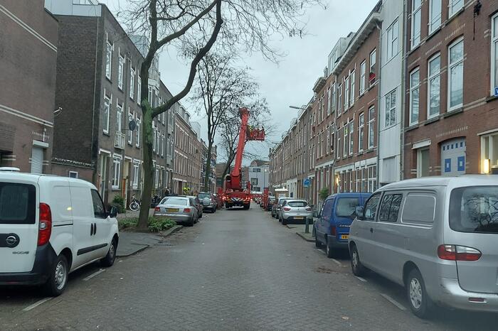 Persoon van dak gehaald