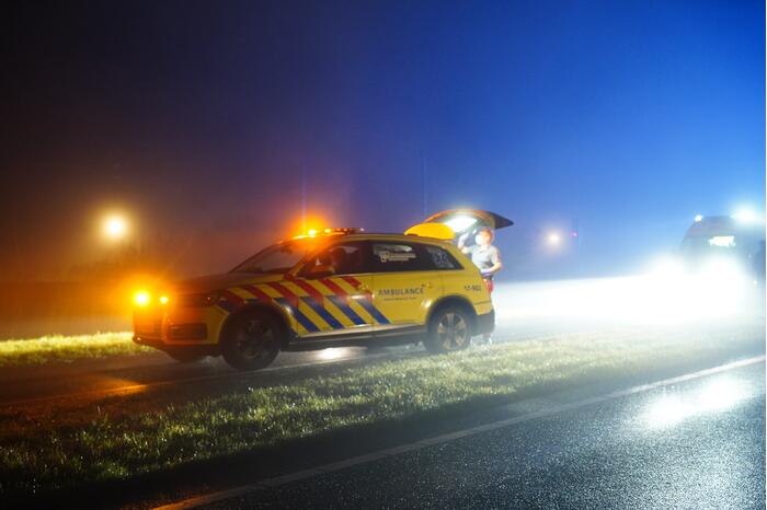 Fietser zwaargewond bij aanrijding met auto