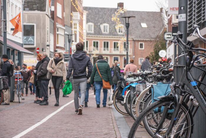 Enorme drukte in binnenstad na aankondiging sluiting winkels