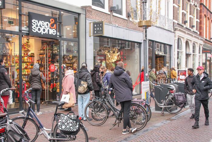 Enorme drukte in binnenstad na aankondiging sluiting winkels