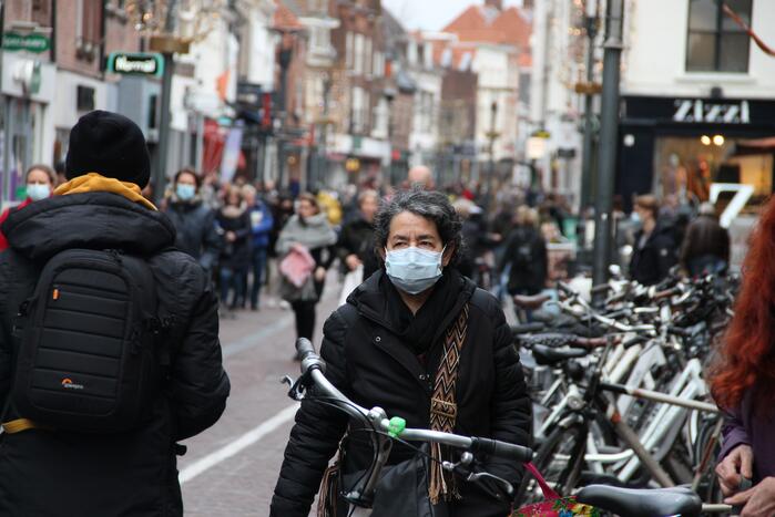 Enorme drukte in binnenstad na aankondiging sluiting winkels
