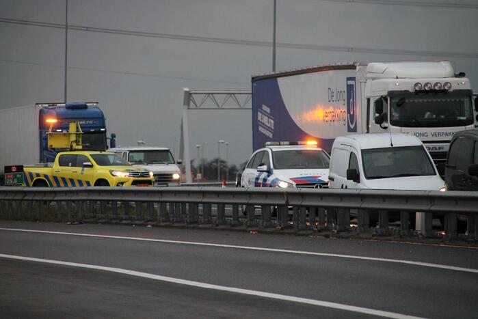 Flinke vertraging door aanrijding op snelweg