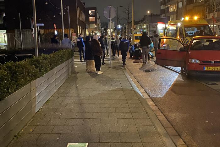Fietser gaat hard onderuit en raakt gewond