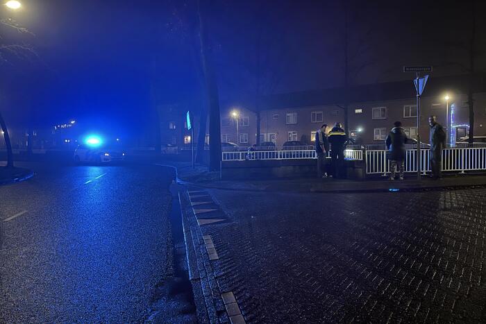 Auto belandt in sloot, inzittenden gevlucht