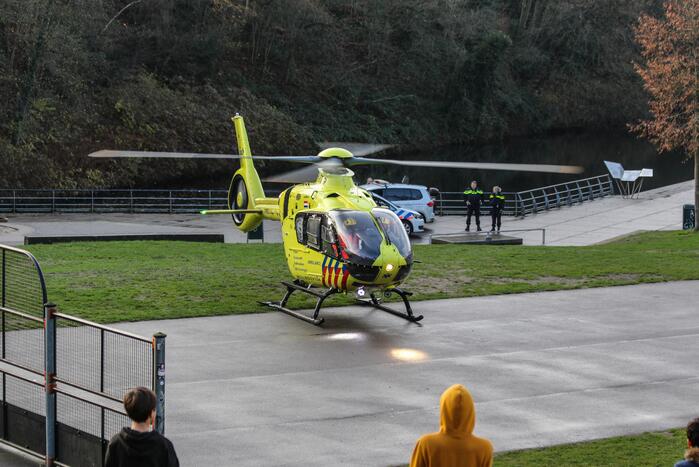 Traumahelikopter ingezet voor incident in woning