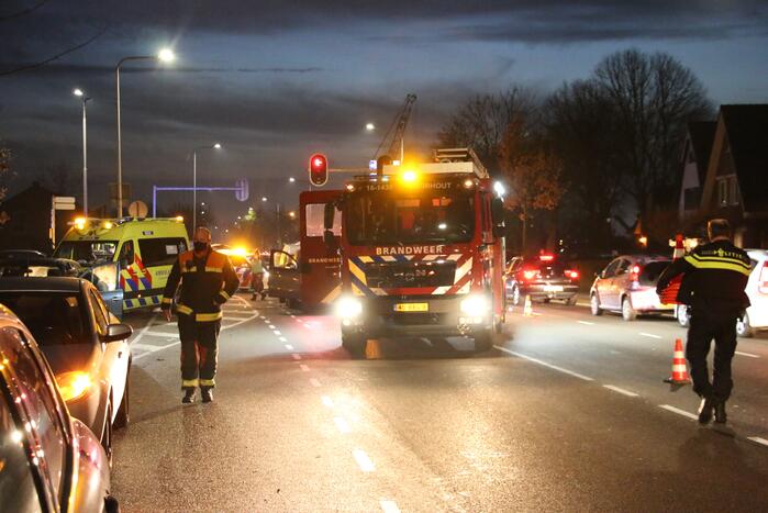 Verkeer ontregeld na botsing