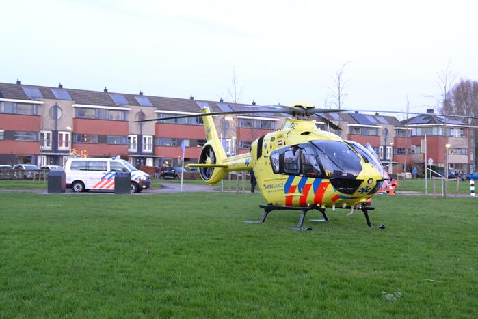 Traumahelikopter ingezet bij incident in woning