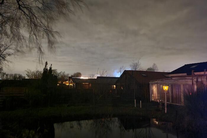 Flinke brand in houten chalet