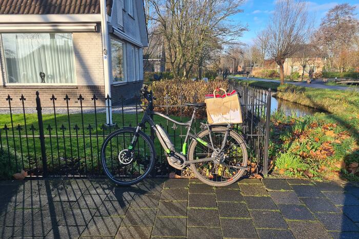 Fietser aangereden door auto