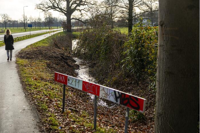 Waterleiding geraakt bij verwijderen van boom