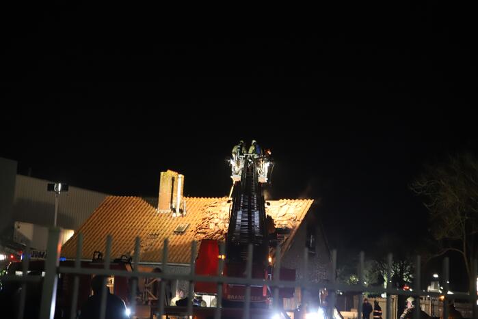 Flinke brand op zolder van woning