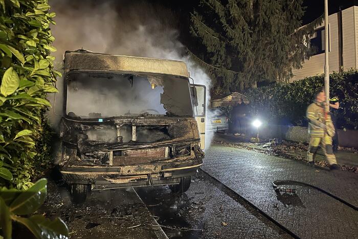 Camper verwoest door brand