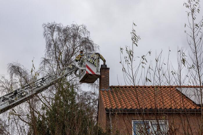 Veel bekijks bij schoorsteenbrand