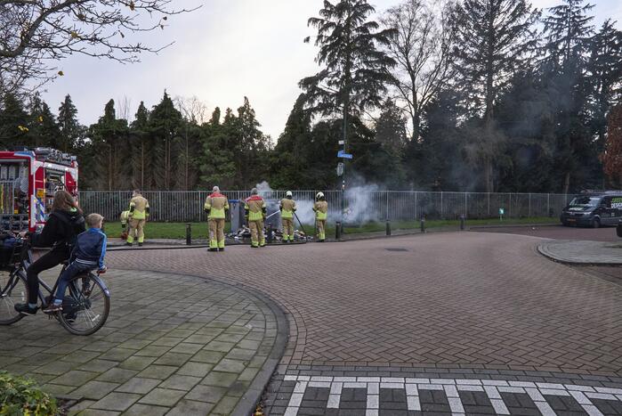 Papiercontainer in brand