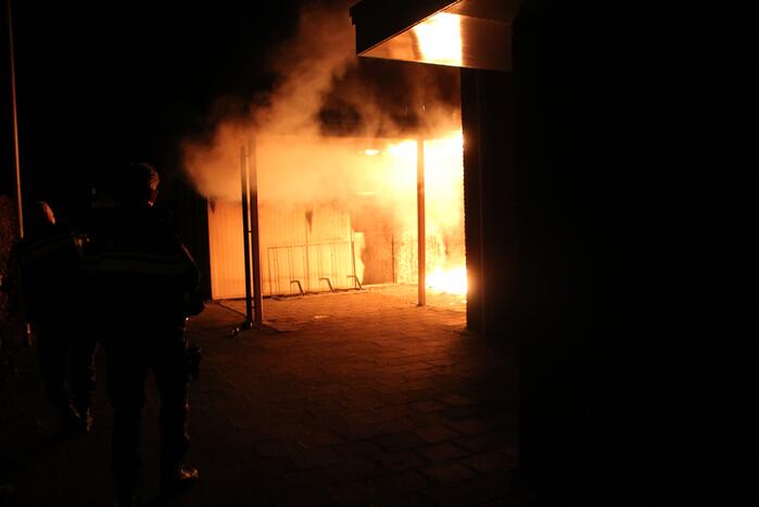 Schuur verwoest door brand