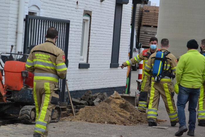 Gasleiding geraakt bij graafwerkzaamheden