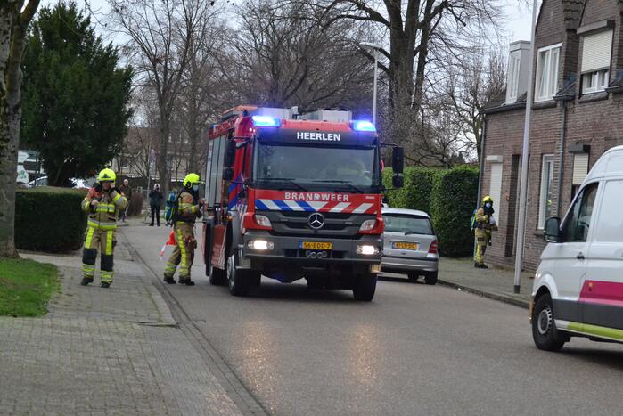 Straat afgesloten door gaslekkage in woning