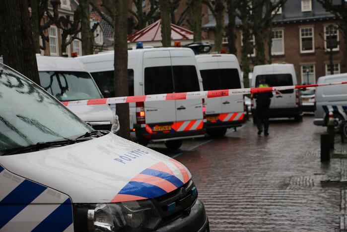 Overleden vrouw (35) aangetroffen in woning