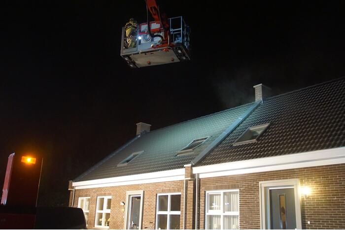 Veel rook bij brand in woning
