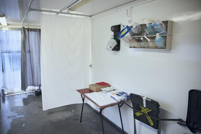 Ruim 240 personen getest in GGD-coronatestbus