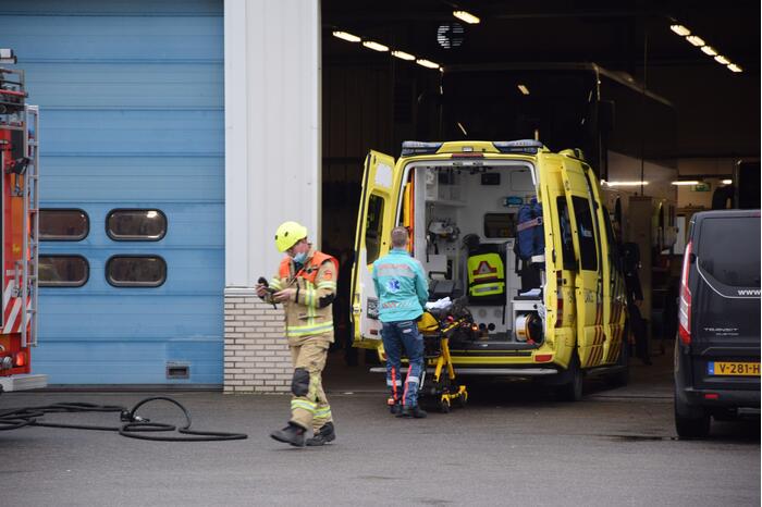Explosie in loods Touringcarbedrijf Van Oeveren