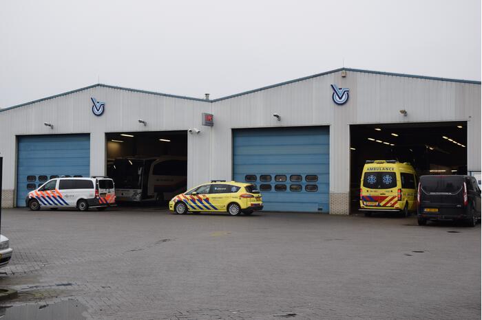 Explosie in loods Touringcarbedrijf Van Oeveren