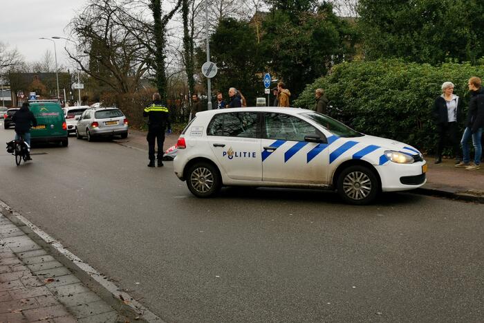 Voetganger gewond bij botsing met auto