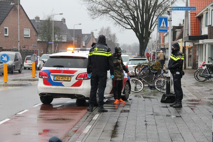 Man aangehouden door agenten