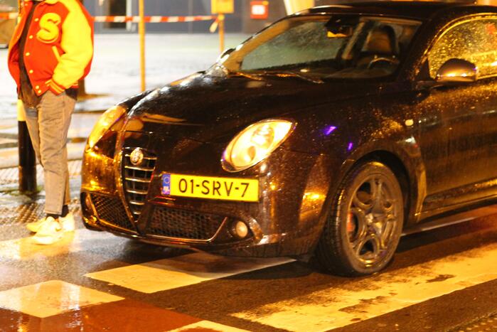 Man gewond bij aanrijding met auto