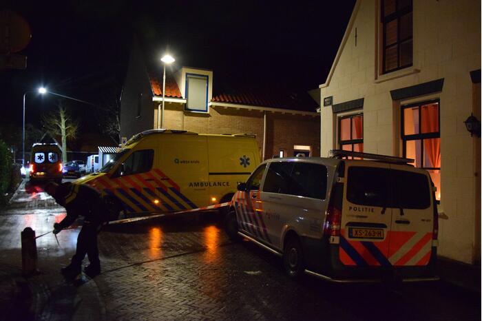 Persoon zwaargewond bij incident op straat