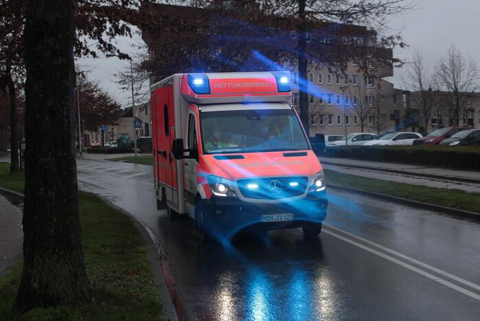 Scooterrijder gewond bij botsing met auto
