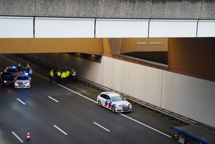 Snelweg afgesloten voor onderzoek