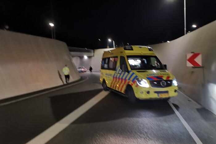 Veel schade bij ongeval tussen twee auto's