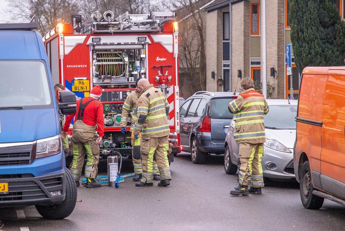 Meerdere straten bevuild met onbekende vloeistof