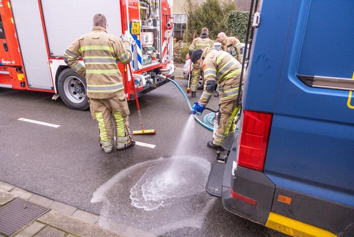Meerdere straten bevuild met onbekende vloeistof