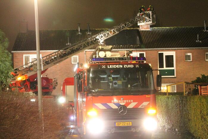 Uitslaande brand in schoorsteen