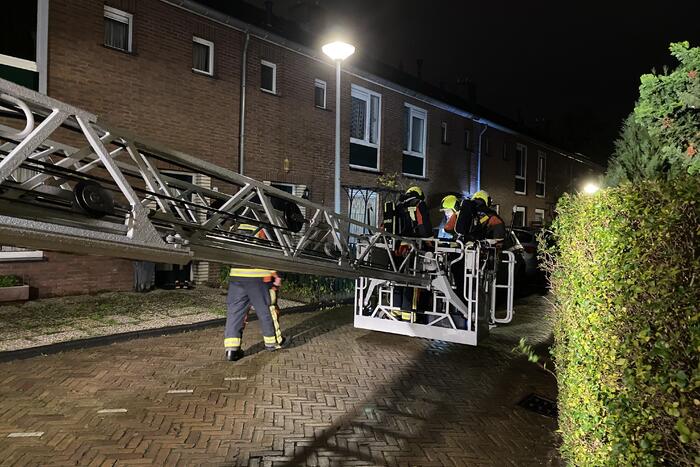 Uitslaande brand in schoorsteen