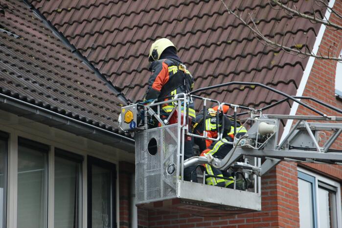 Dakpannen woning losgewaaid