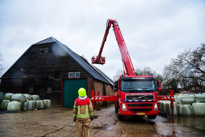 Dak waait weg van boerenstal