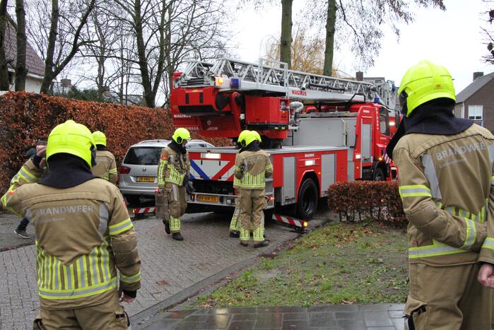 Boom dreigt om te vallen