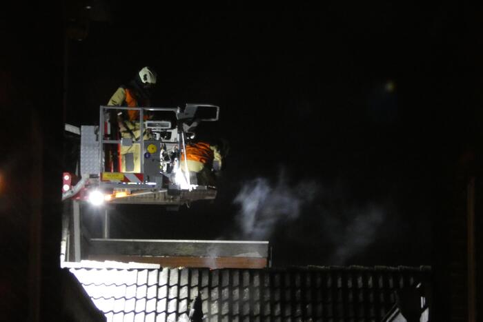 Veel schade bij brand op zolder