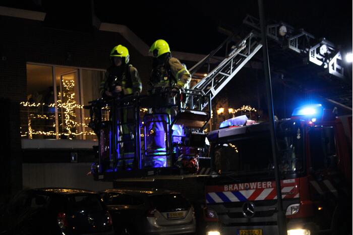 Brand in schoorsteen van woning