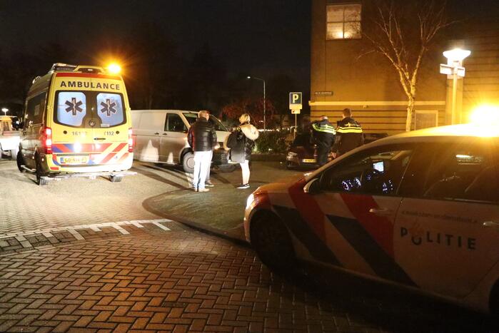 Fietser geschept door bestelbus