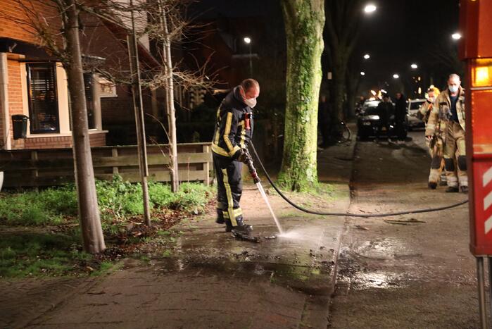 Brand in schoorsteen van woning